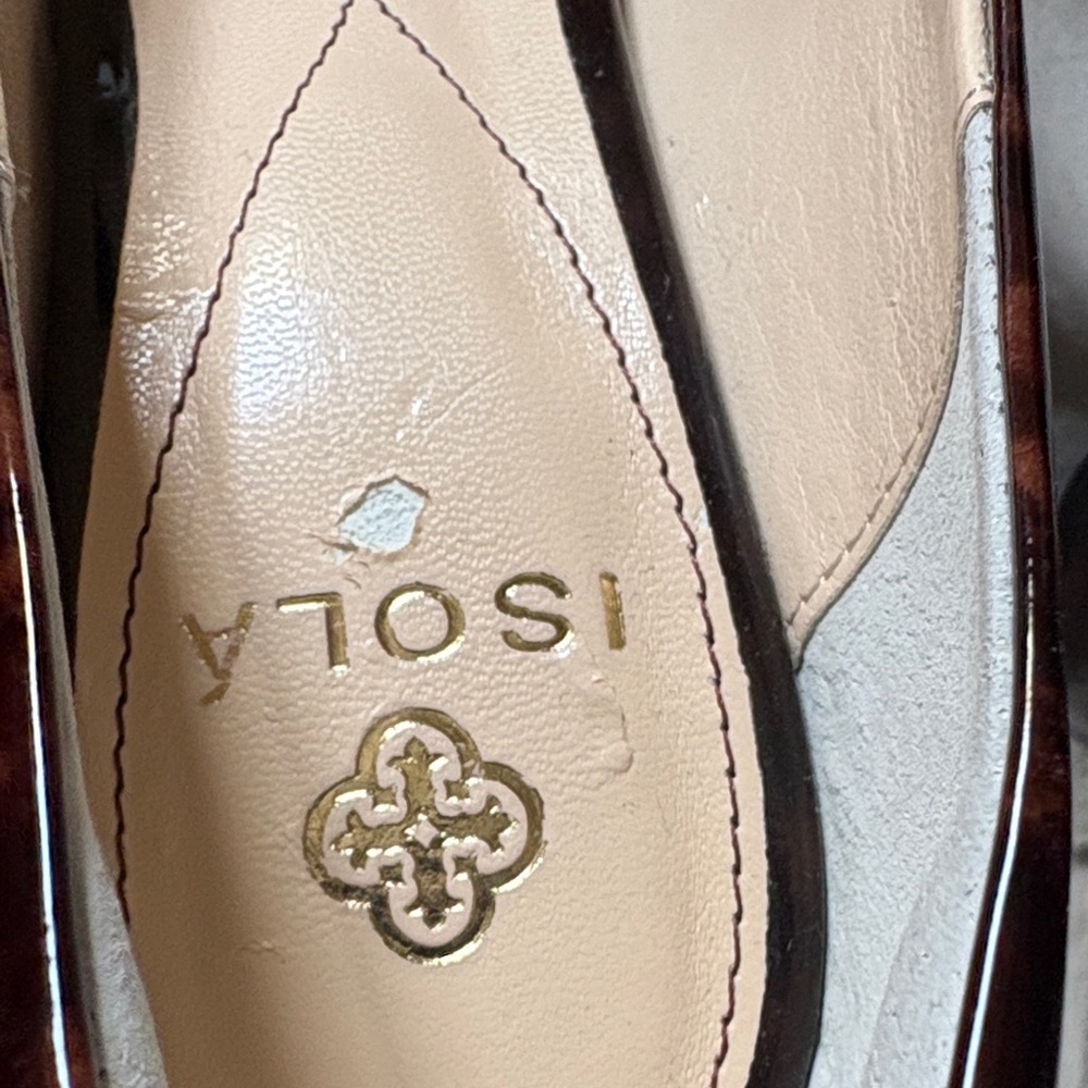 Isola Eleni Cinnamon Leopard Print Patent Leather Pumps Heels Size 7.5M - Picture 6 of 10
